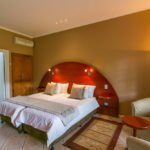 Hlangana Hotel Oudtshoorn luxury room