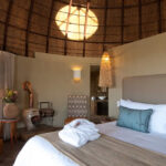 Gondwana Kwena Lodge bed room